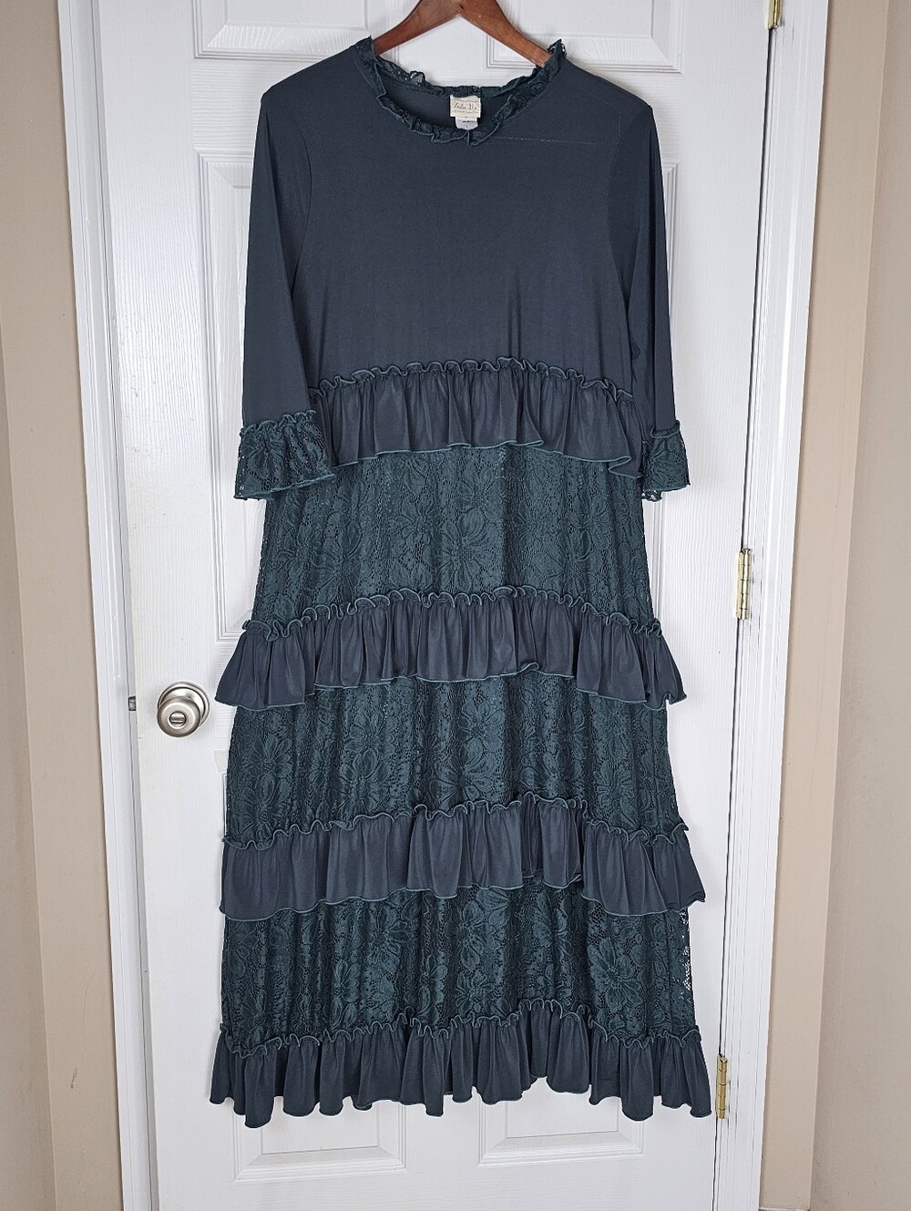 Zadie B's Elegant Huntet Green Lace Women's Dress Large Modest